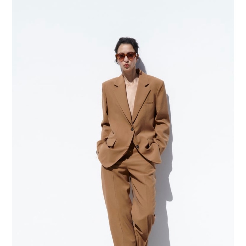 Zara Straight cut Blazer